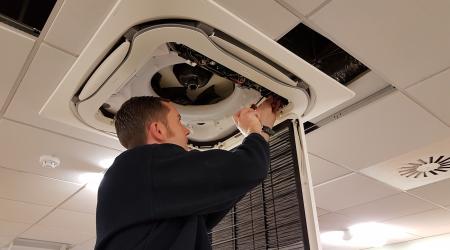 Heat pump and air conditioning servicing 