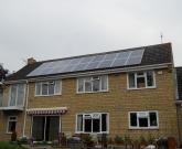 Installation of a on-roof photovoltaic array