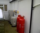 The hybrid heat pump can be run on mains or LPG gas